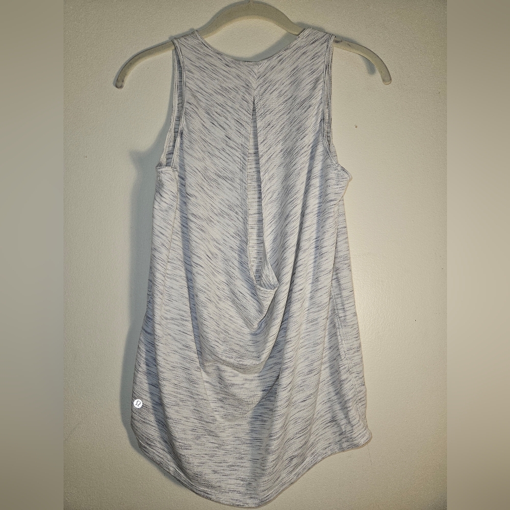 Lululemon Athletica Gray Sleeveless Tank Top - Picture 3 of 5